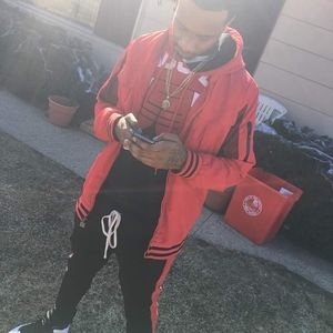 Meet your Posher, Carl